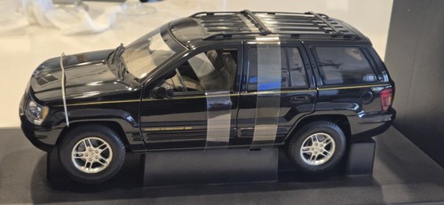 Autoart 1999 jeep grand - 1/18,