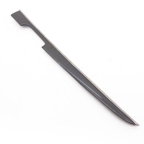 Modanatura porta carbonio